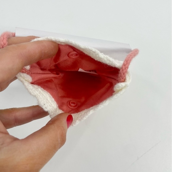 NWT Haute Hippie Granny Square Bobo Flower Power Small cell phone lipgloss bag - Picture 4 of 6